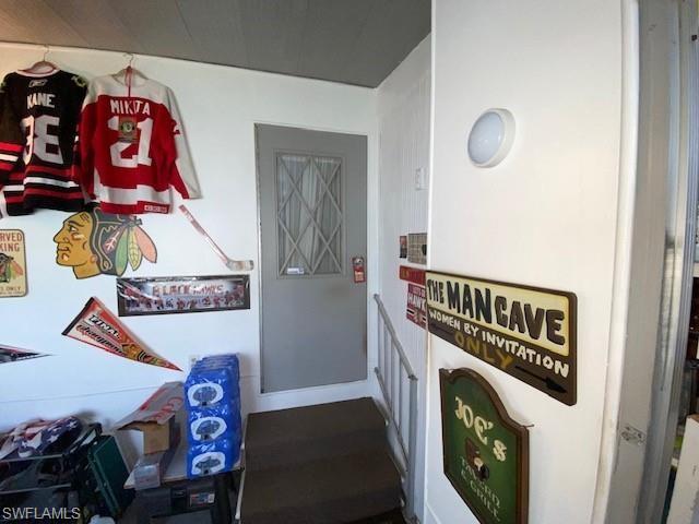 LAUREL ESTATES MOBILE HOME VIL - Residential