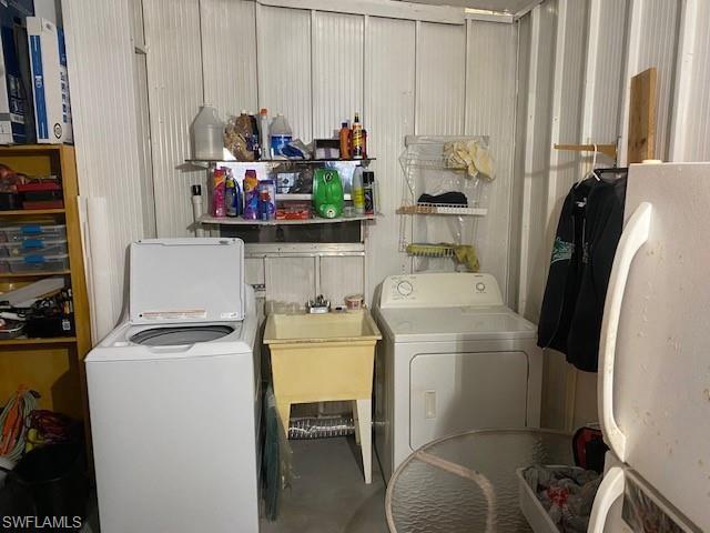 LAUREL ESTATES MOBILE HOME VIL - Residential