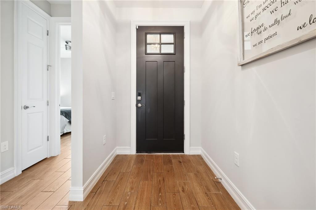 VENETIAN POINTE - Residential