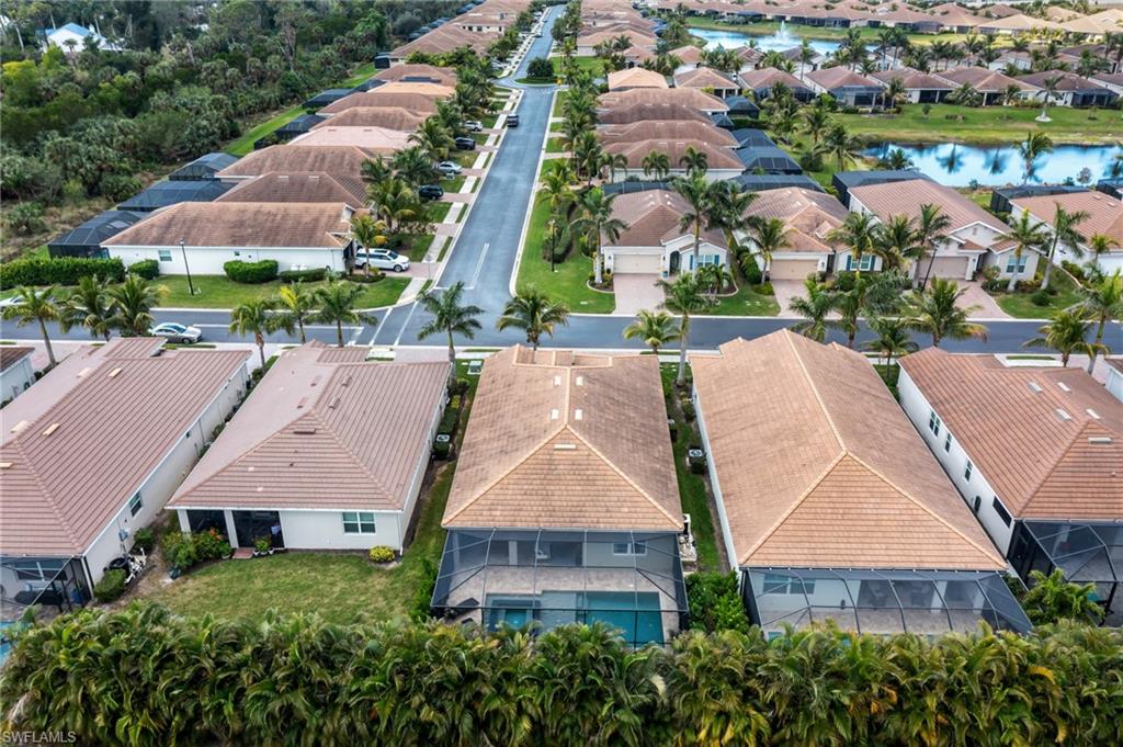 VENETIAN POINTE - Residential