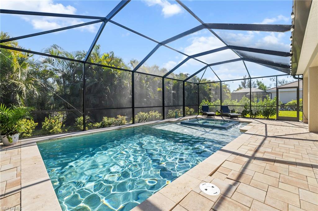 VENETIAN POINTE - Residential