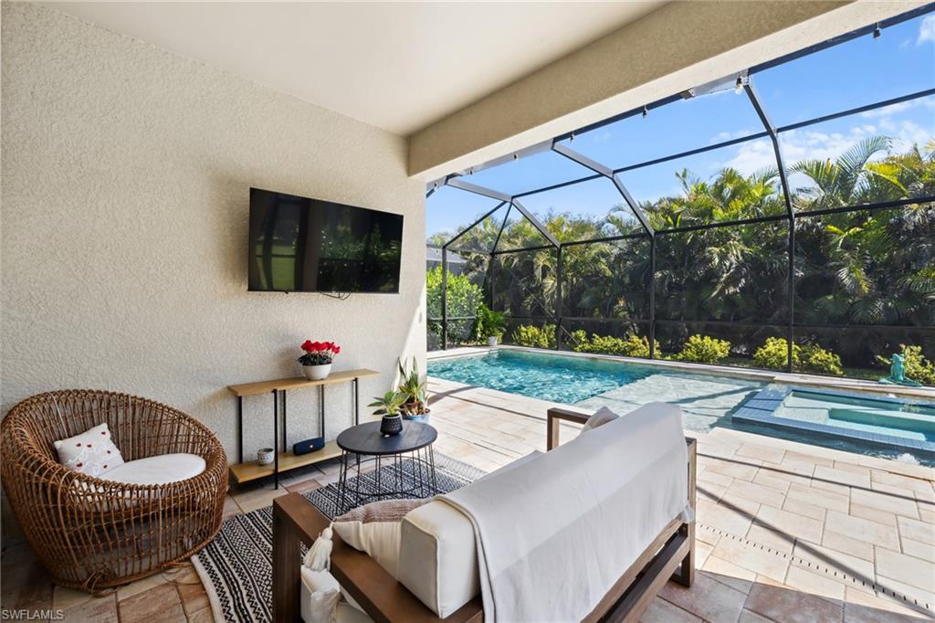 VENETIAN POINTE - Residential