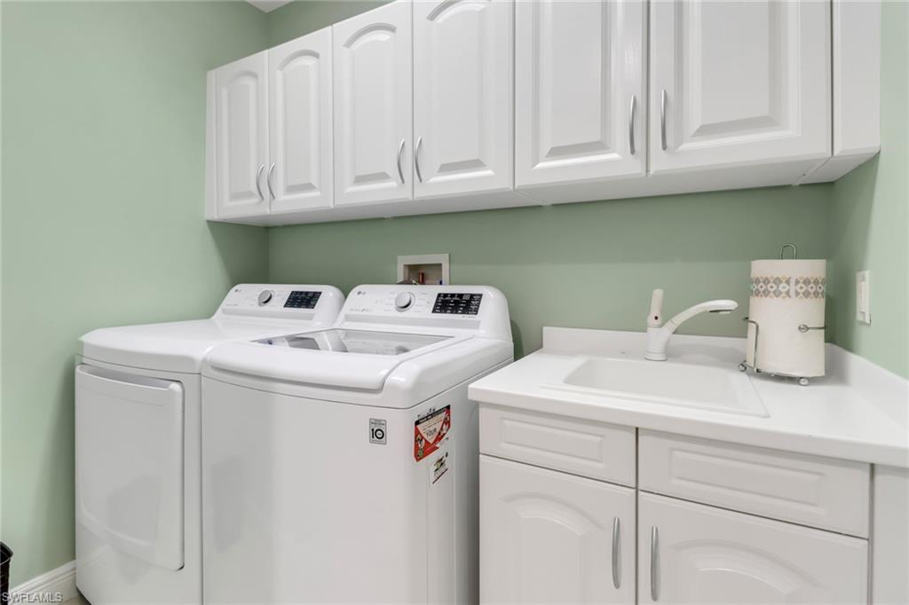 AVELLINO ISLES - Residential