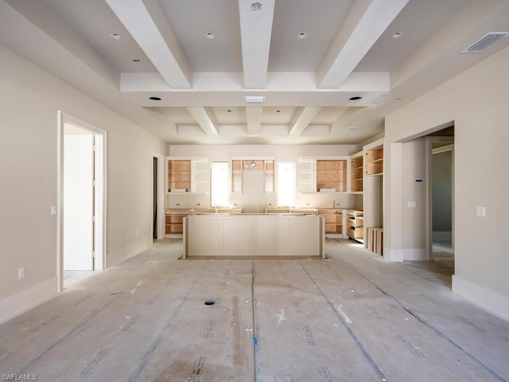 LIVINGSTON WOODS - Residential