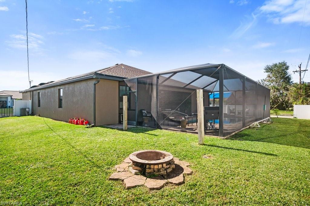 CAPE CORAL - Residential