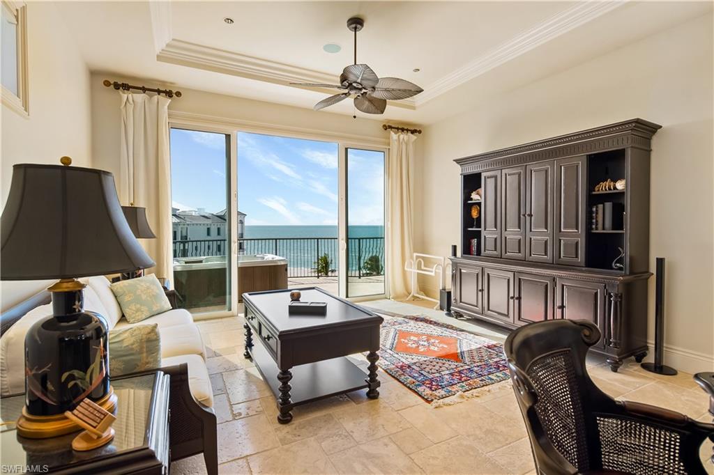 BAREFOOT BEACH - Residential