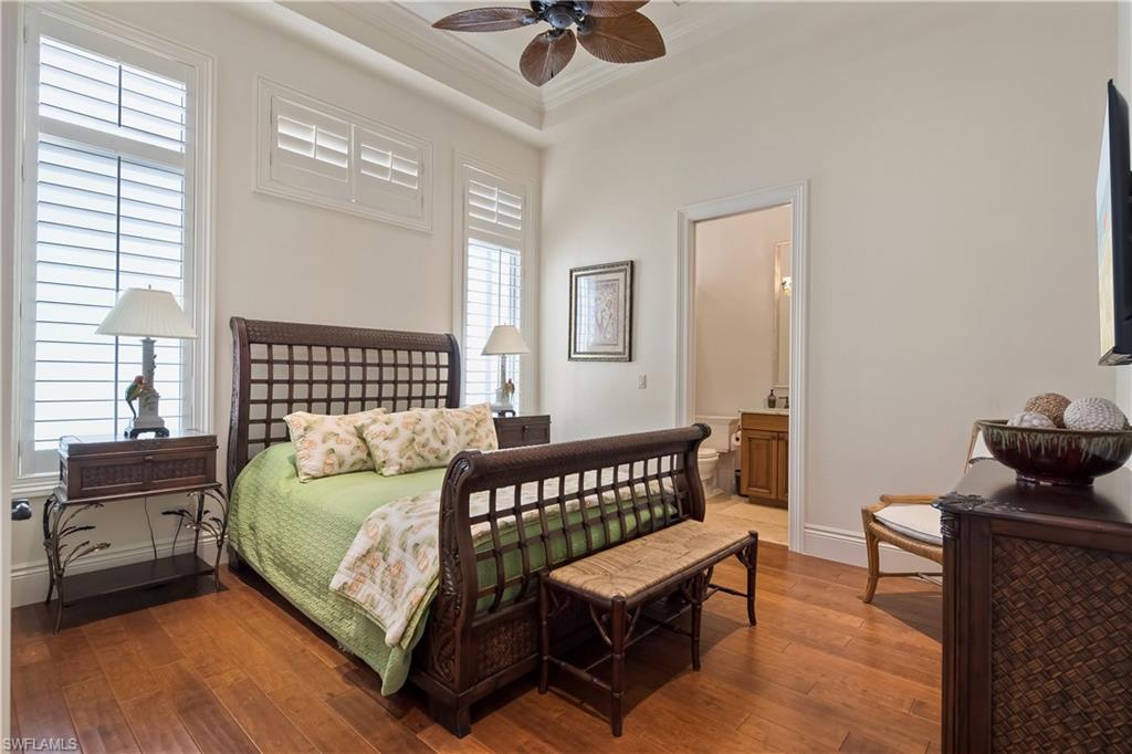 BAREFOOT BEACH - Residential