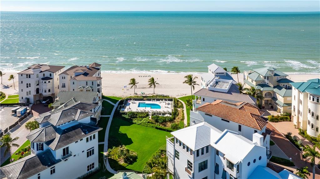 BAREFOOT BEACH - Residential