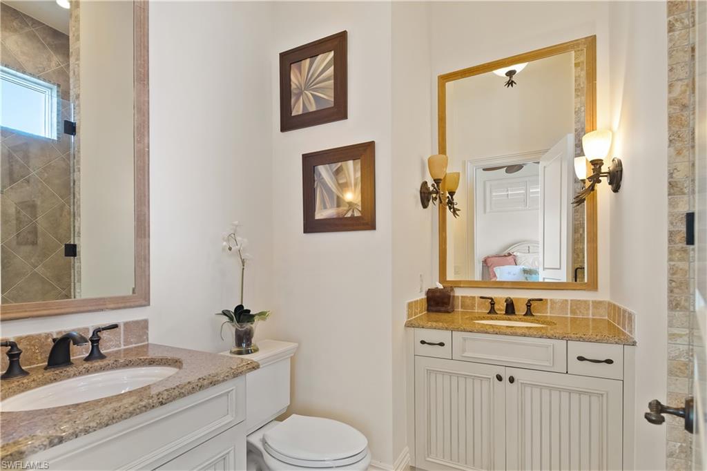 BAREFOOT BEACH - Residential