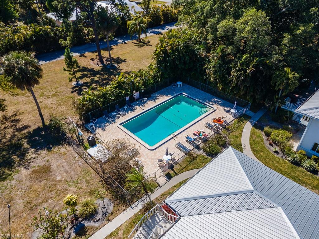 SEMINOLE GARDEN APARTMENTS - Residential