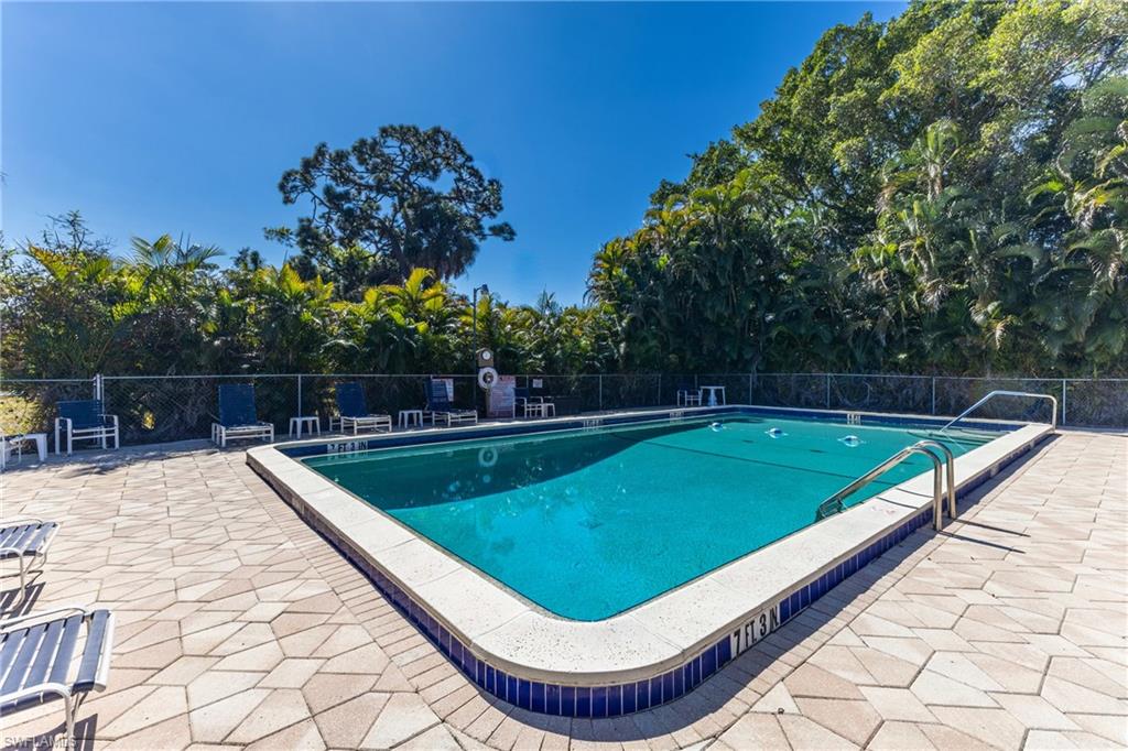 SEMINOLE GARDEN APARTMENTS - Residential