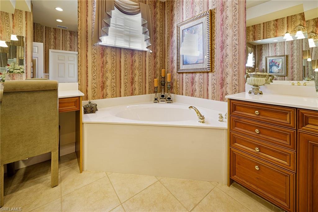 INDIGO SHORES - Residential