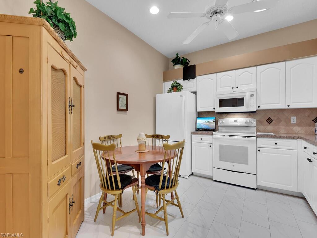 VILLAGES AT COUNTRY CREEK - Residential