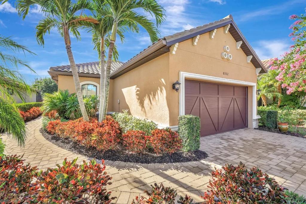 ESPLANADE AT HACIENDA LAKES - Residential