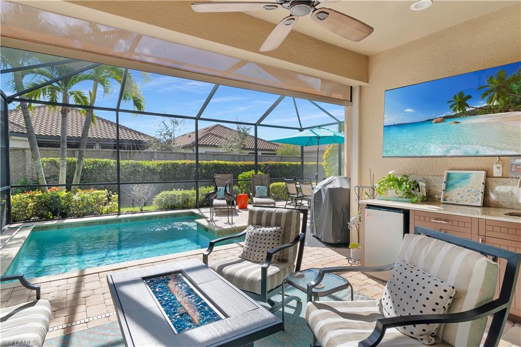 ESPLANADE AT HACIENDA LAKES - Residential