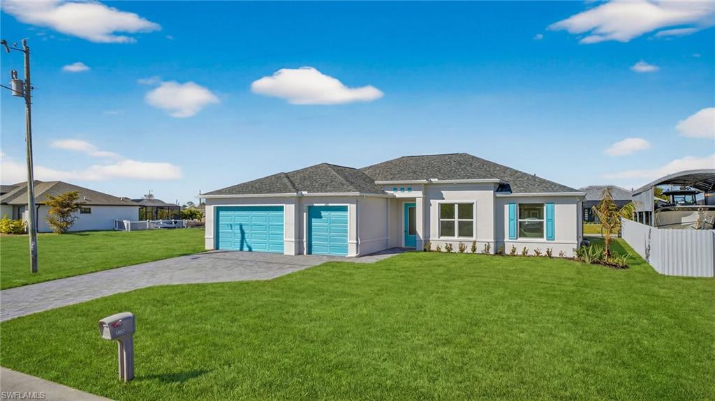 CAPE CORAL - Residential