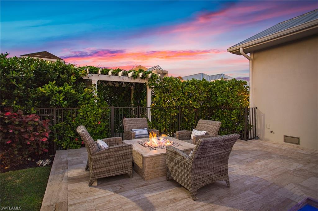 MANGROVE BAY - Residential