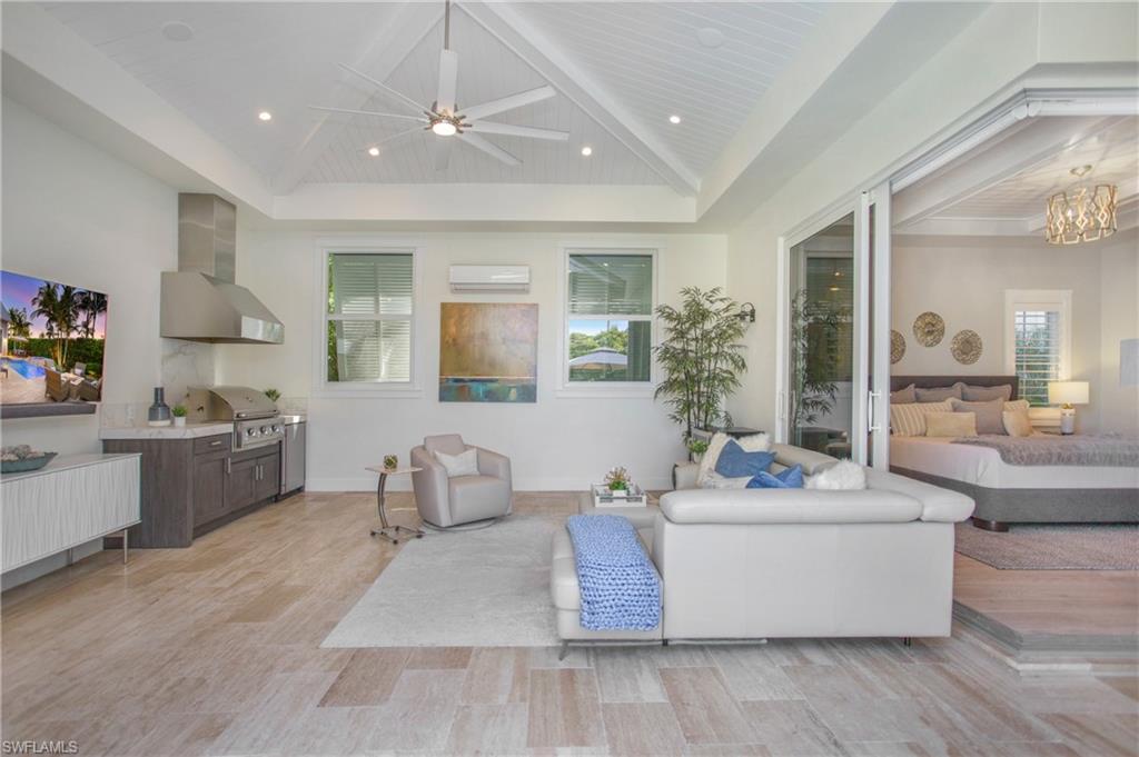 MANGROVE BAY - Residential