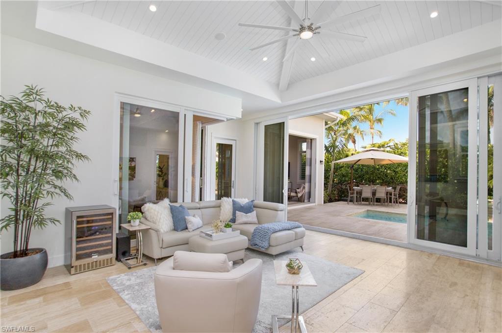 MANGROVE BAY - Residential