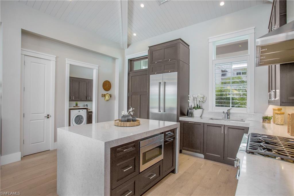 MANGROVE BAY - Residential