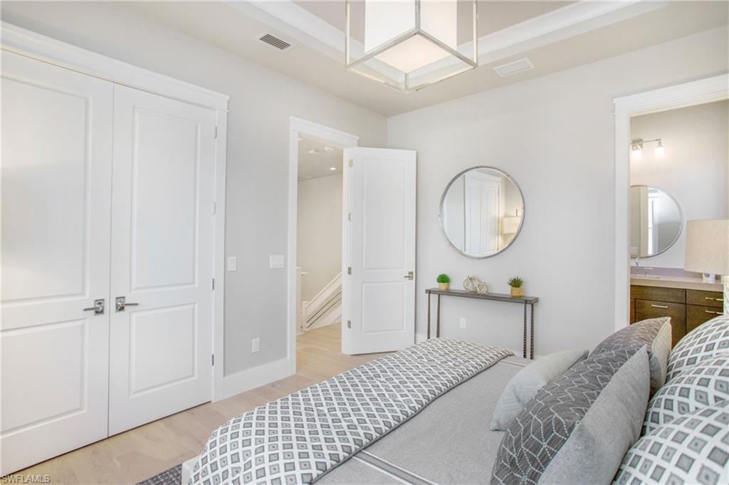 MANGROVE BAY - Residential