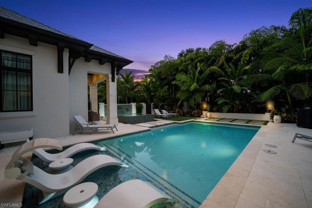 OLDE NAPLES - Residential