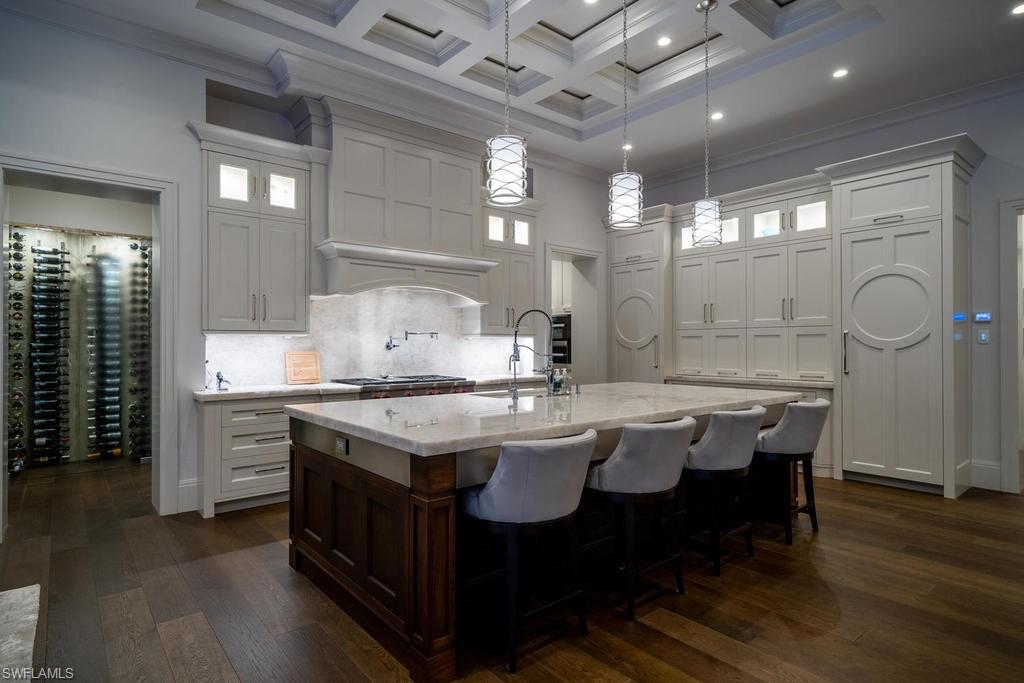 OLDE NAPLES - Residential