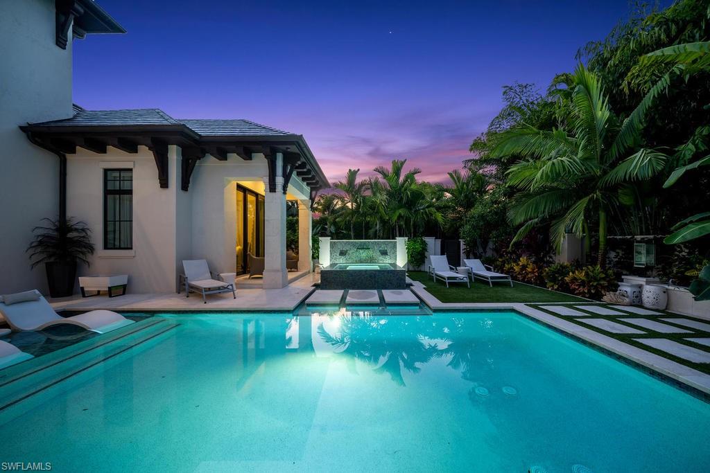 OLDE NAPLES - Residential