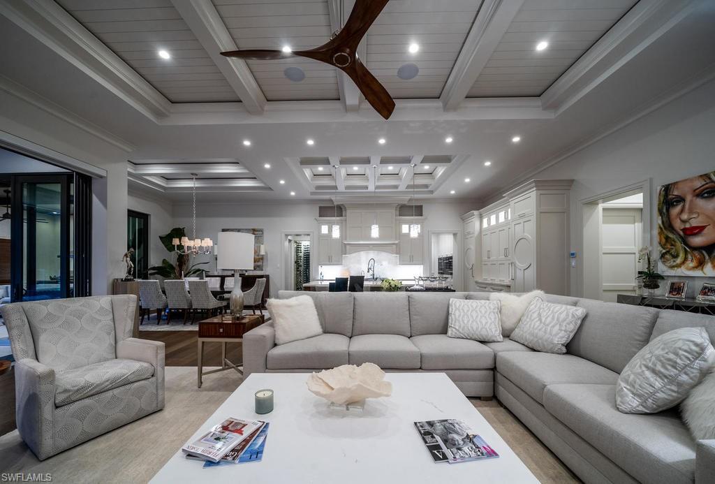 OLDE NAPLES - Residential