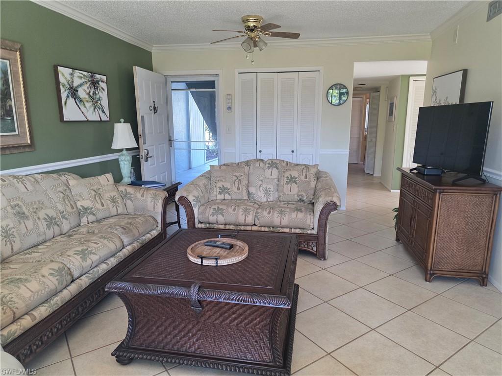 PEPPERTREE POINTE - Residential Lease