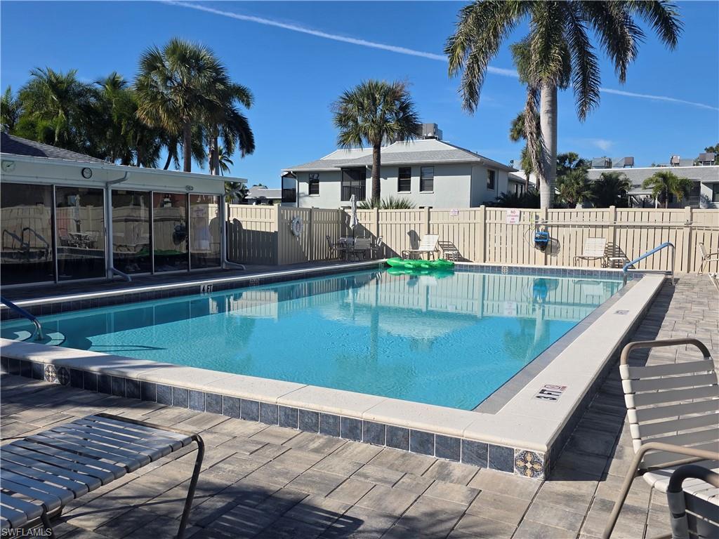 PEPPERTREE POINTE - Residential Lease