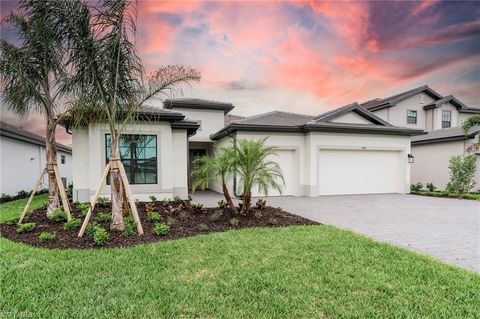 21085 Verawood LOOP ESTERO FL 33928