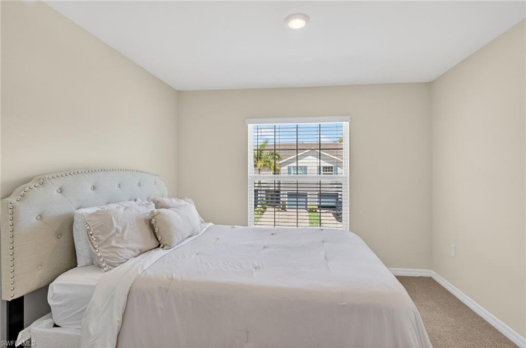 MEADOWOOD - Residential