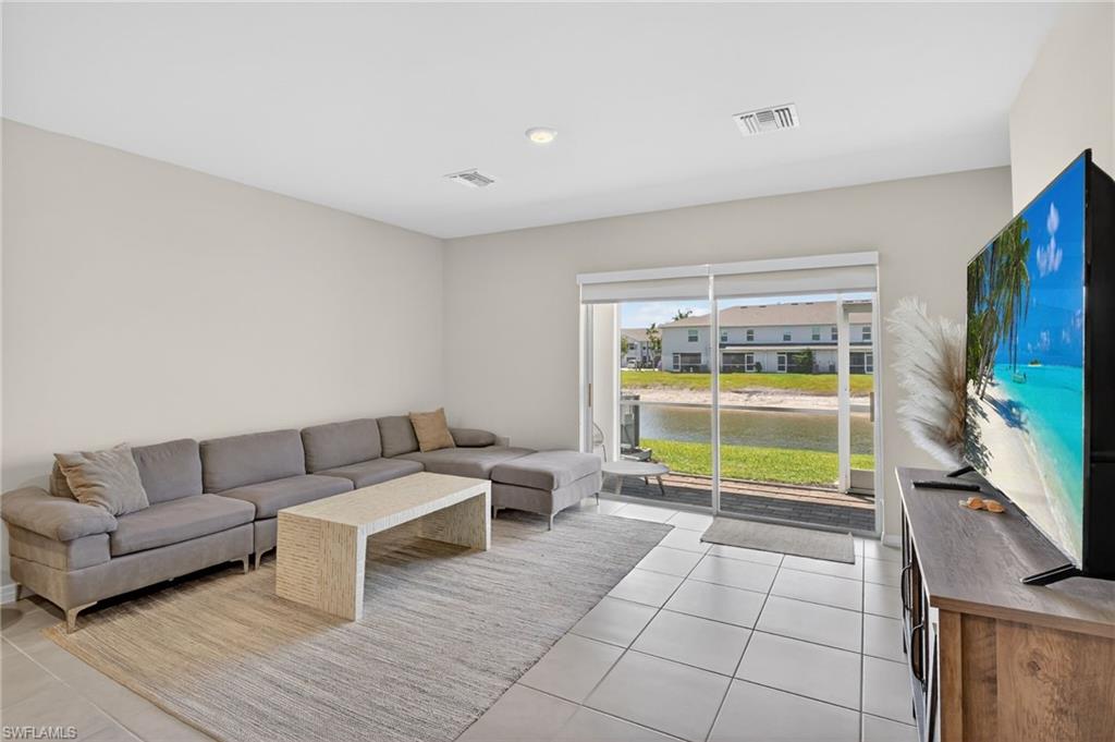 MEADOWOOD - Residential