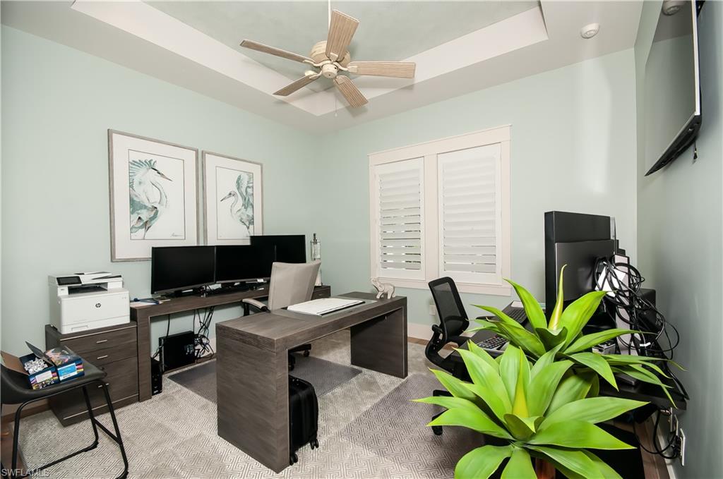 MANGROVE BAY - Residential