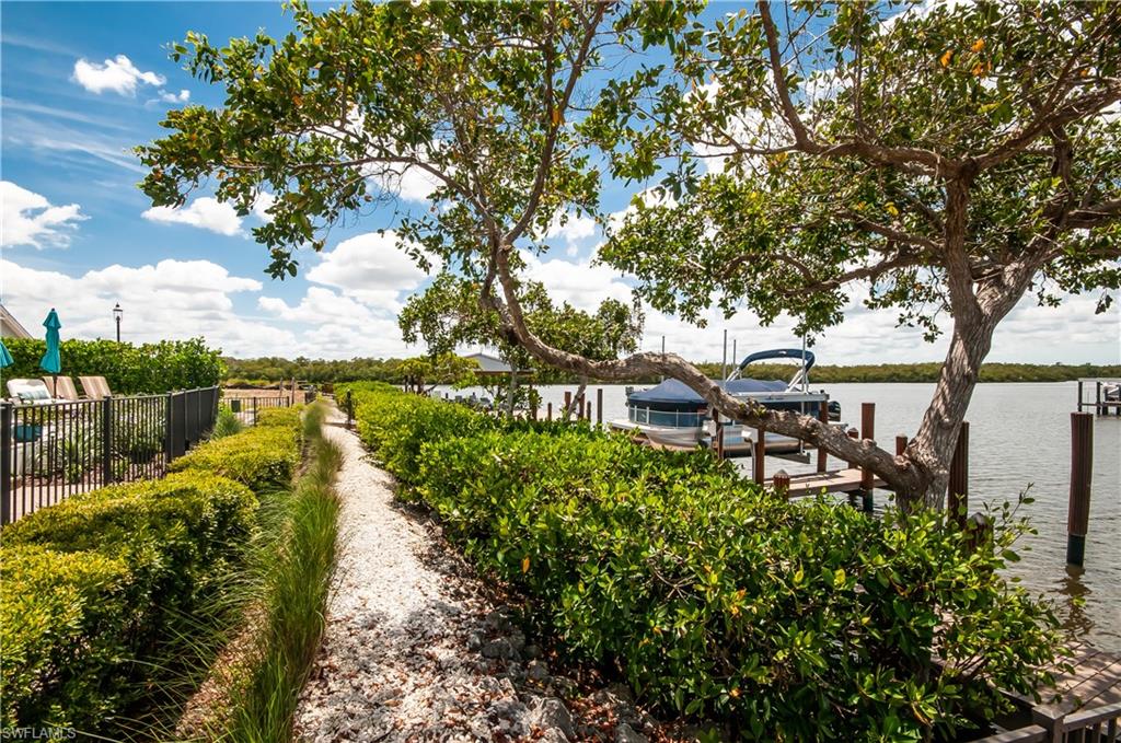 MANGROVE BAY - Residential