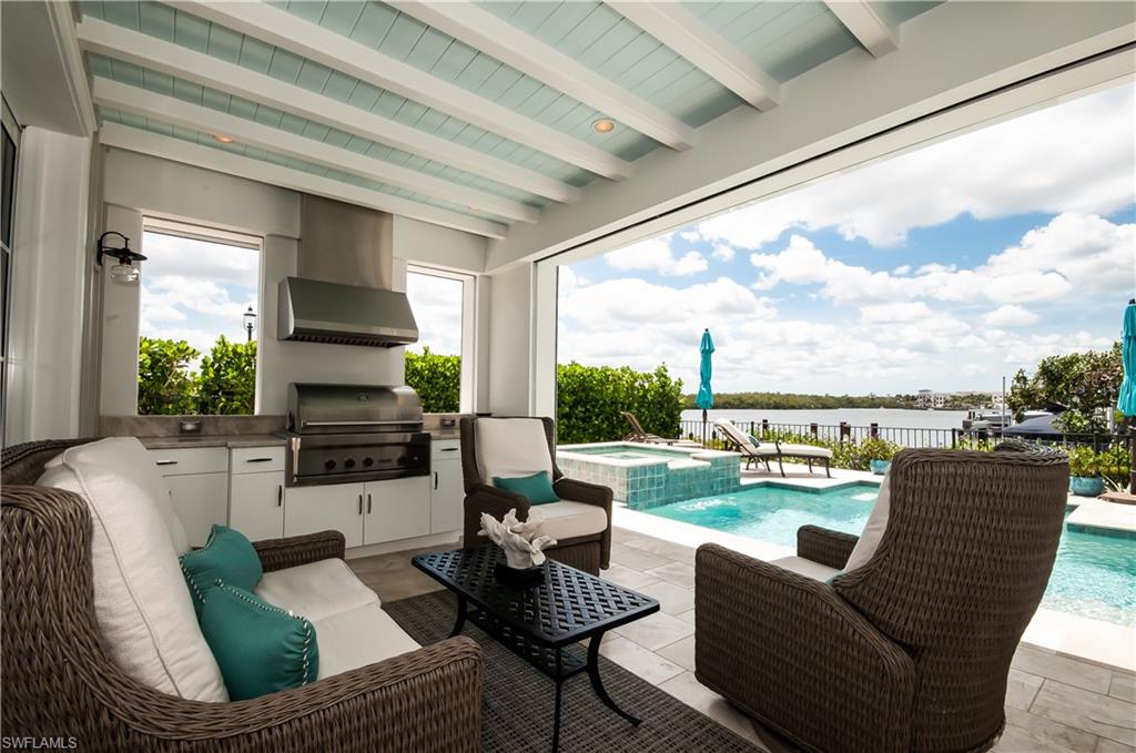 MANGROVE BAY - Residential