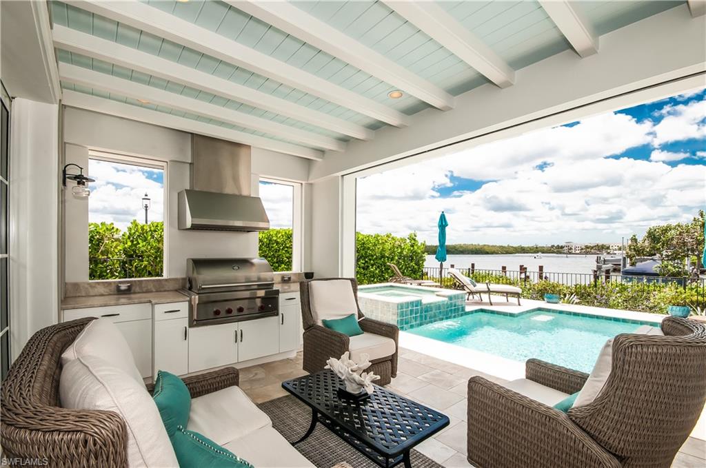 MANGROVE BAY - Residential