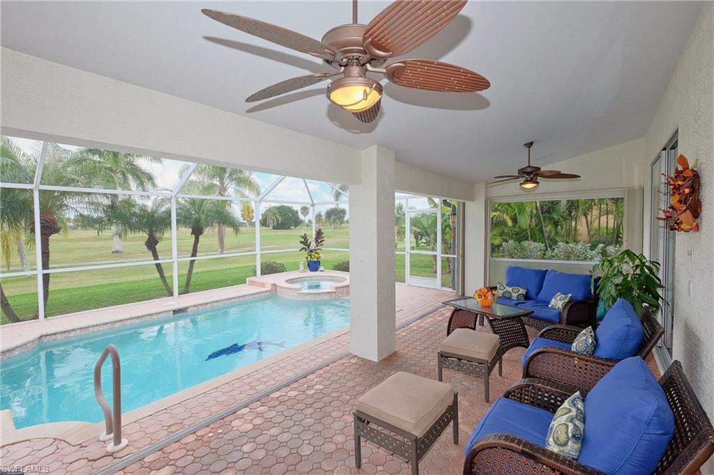 CAPE ROYAL - Residential