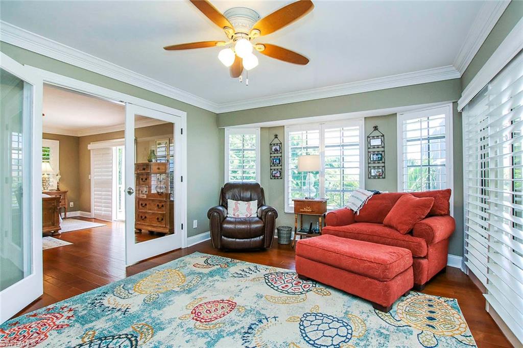 LITTLE LAKE MUREX - Residential