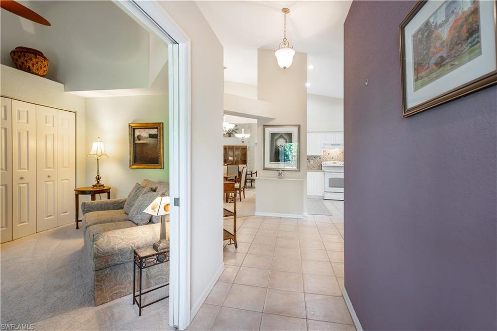 ROYAL VILLAS - Residential