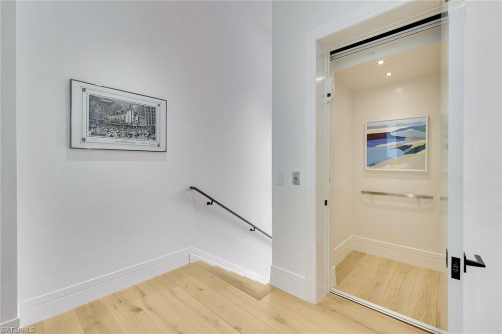 PINE RIDGE - Residential