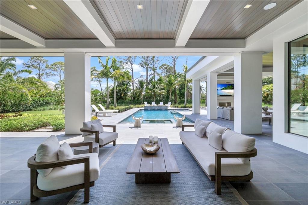 PINE RIDGE - Residential