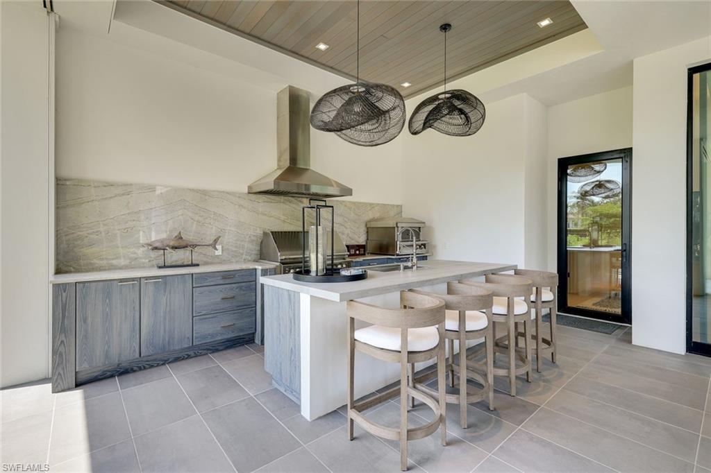 PINE RIDGE - Residential