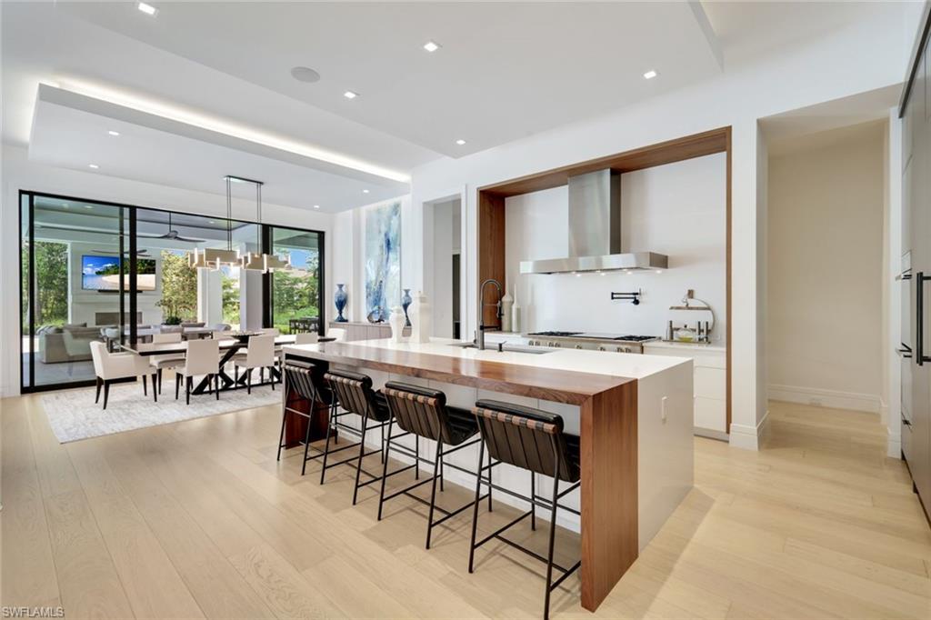 PINE RIDGE - Residential