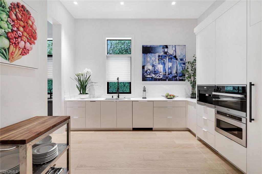 PINE RIDGE - Residential