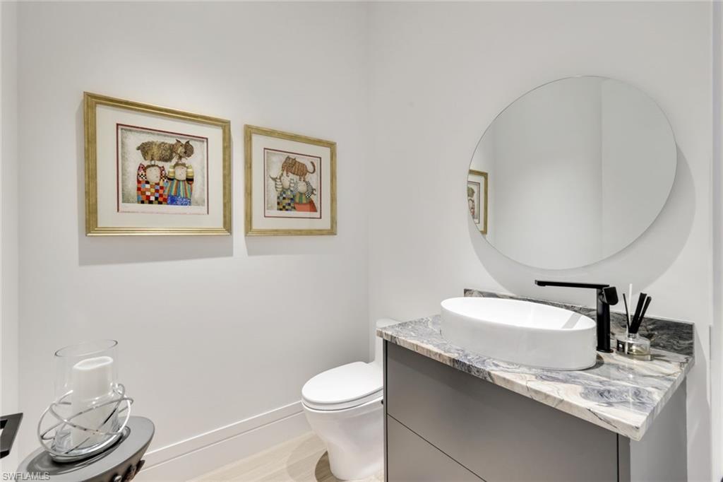 PINE RIDGE - Residential