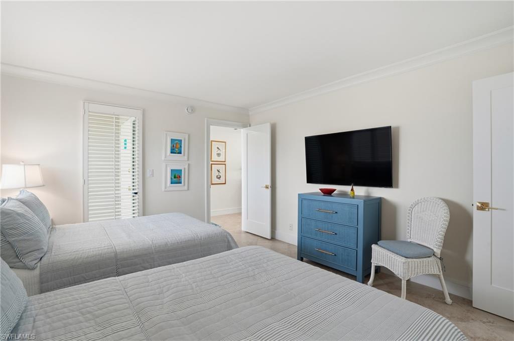 NAPLES CONTINENTAL - Residential Lease