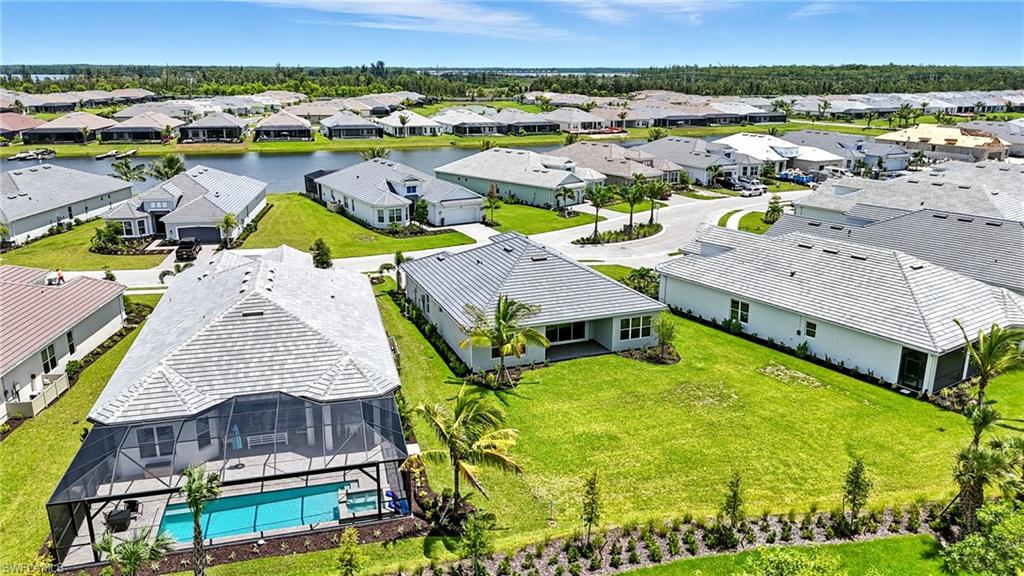 ESPLANADE LAKE CLUB - Residential Lease