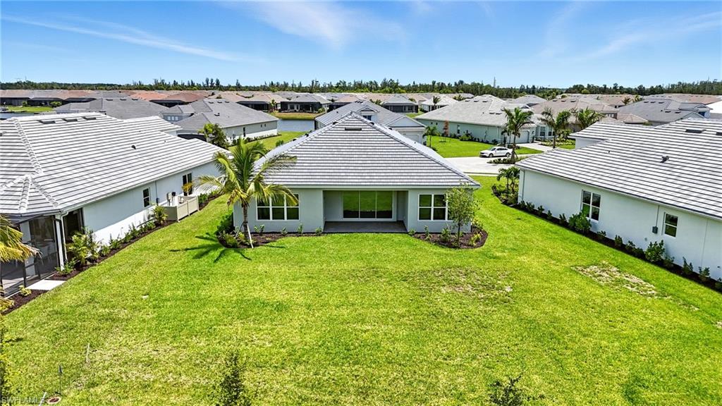 ESPLANADE LAKE CLUB - Residential Lease